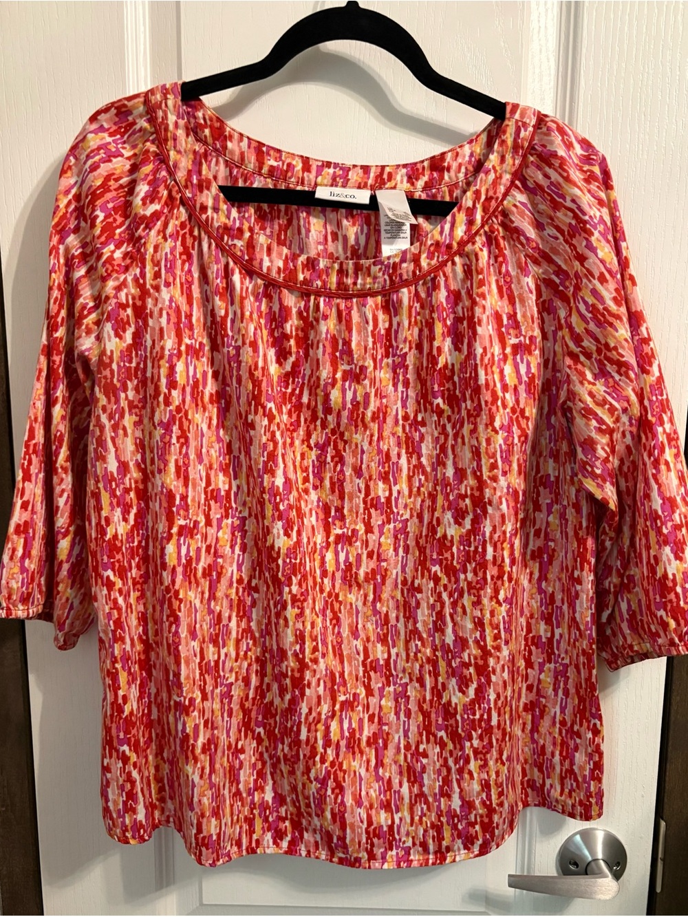 liz & co. Pink Red Orange Abstract-Print Scoop Neck Blouse